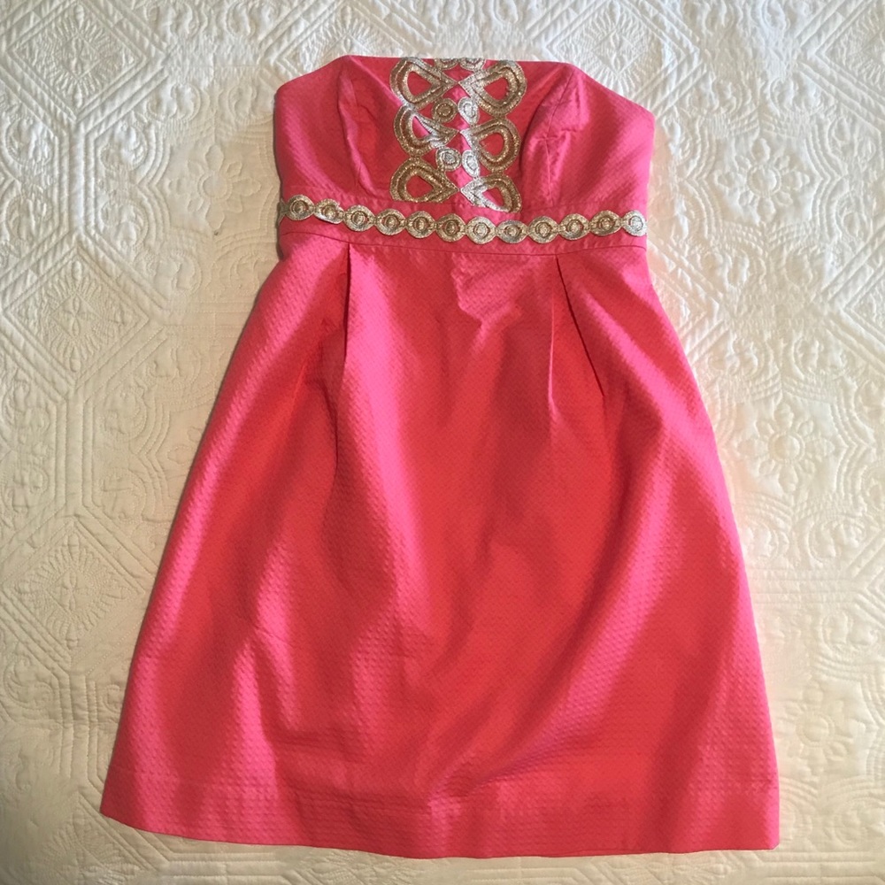 Lilly Pulitzer strapless dress!
